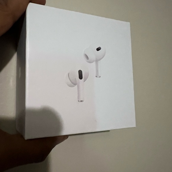 Airpod pro 2 - Picture 2 of 5